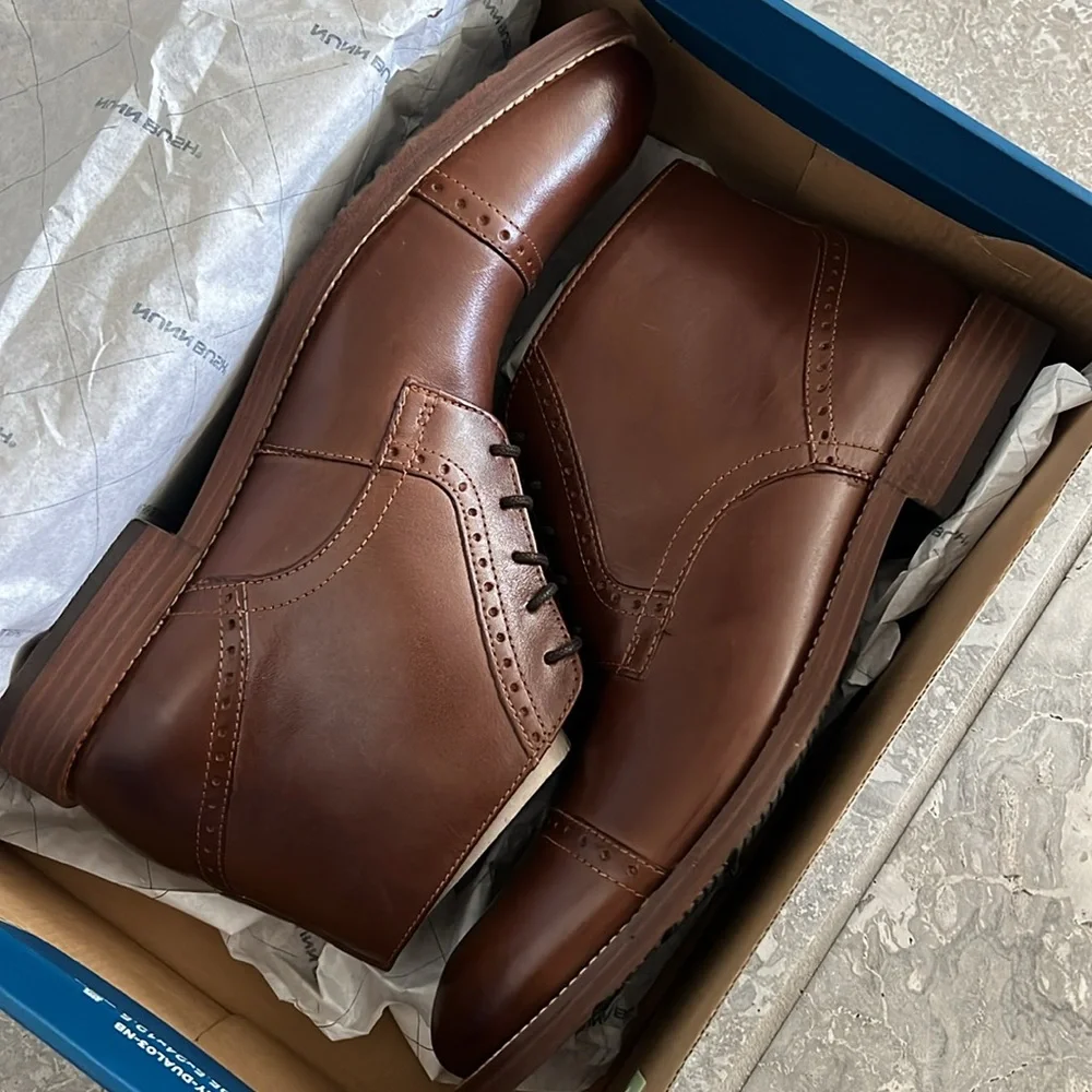 Nunn Bush Middletown Medium Cap Toe Chukka Boots in Brown, Size 10 New in Box